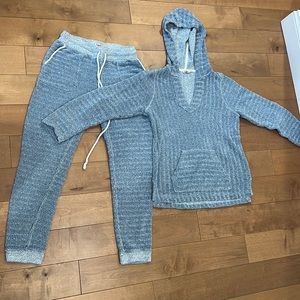 Faherty Beach Terry Whitewater Navy Hoodie and Jogger Womens Set Size S